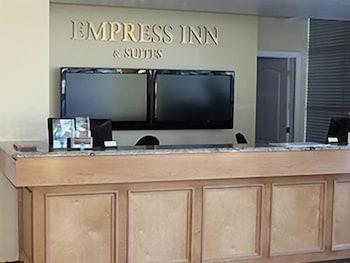 Empress And By The Falls Hotel